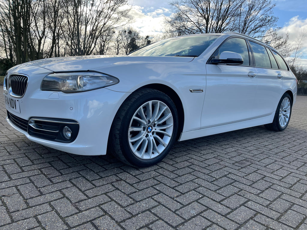 BMW
520d luxury auto