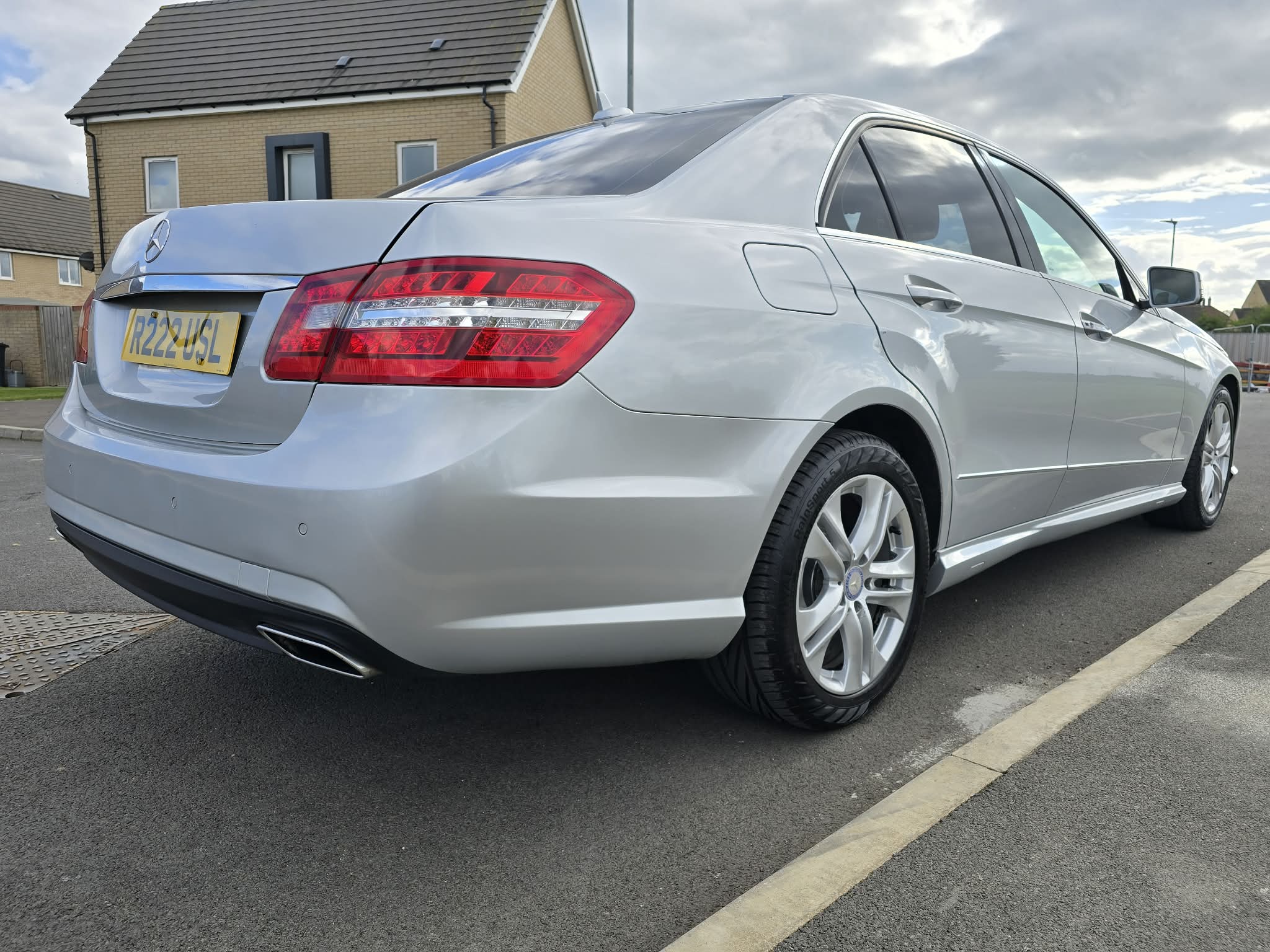 E220